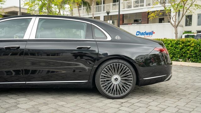 2024 Mercedes-Benz S-Class Maybach S 580 4MATIC Sedan - 22875234 - 30