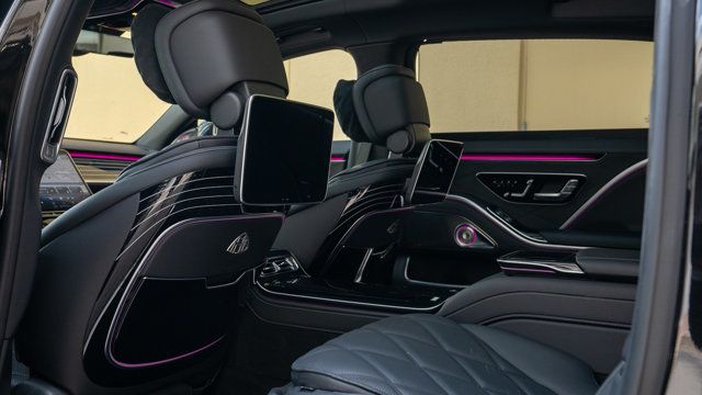 2024 Mercedes-Benz S-Class Maybach S 580 4MATIC Sedan - 22875234 - 68