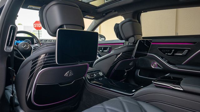 2024 Mercedes-Benz S-Class Maybach S 580 4MATIC Sedan - 22875234 - 72