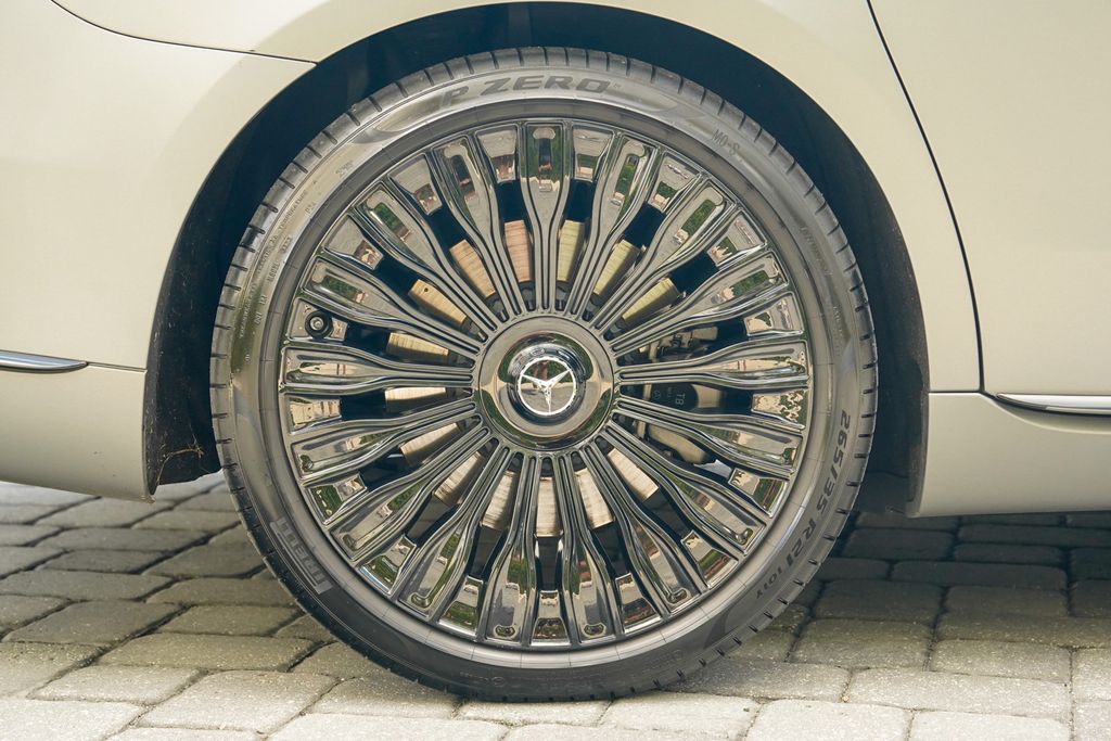 2024 Mercedes-Benz S-Class Maybach S 580 4MATIC Sedan - 22986852 - 31