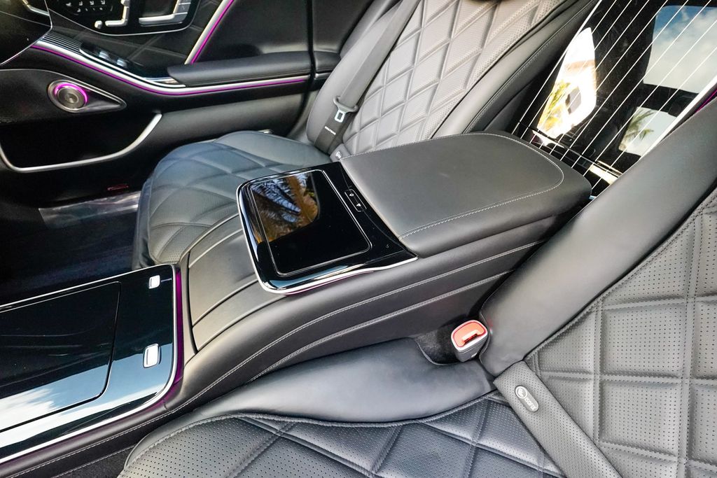 2024 Mercedes-Benz S-Class Maybach S 580 4MATIC Sedan - 22986852 - 74