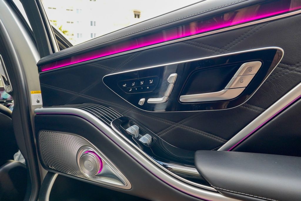 2024 Mercedes-Benz S-Class Maybach S 580 4MATIC Sedan - 22986852 - 95