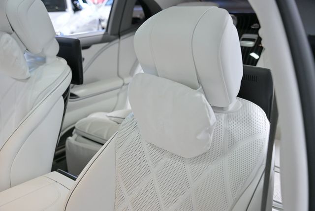 2024 Mercedes-Benz S-Class Maybach S 680 4MATIC Sedan - 22999100 - 30