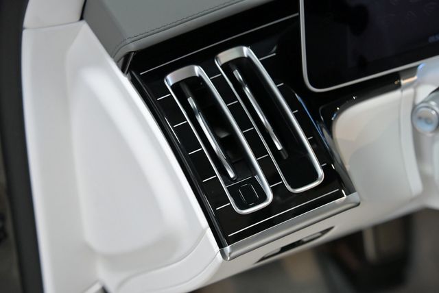 2024 Mercedes-Benz S-Class Maybach S 680 4MATIC Sedan - 22999100 - 32