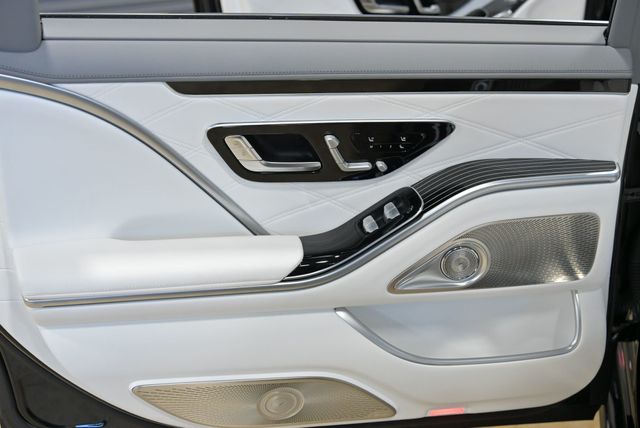 2024 Mercedes-Benz S-Class Maybach S 680 4MATIC Sedan - 22999100 - 37