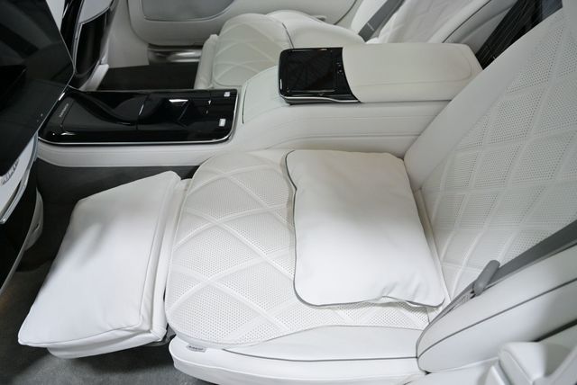 2024 Mercedes-Benz S-Class Maybach S 680 4MATIC Sedan - 22999100 - 39