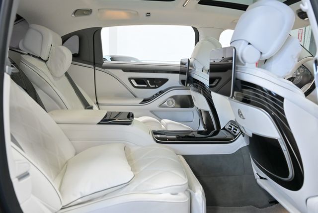 2024 Mercedes-Benz S-Class Maybach S 680 4MATIC Sedan - 22999100 - 42