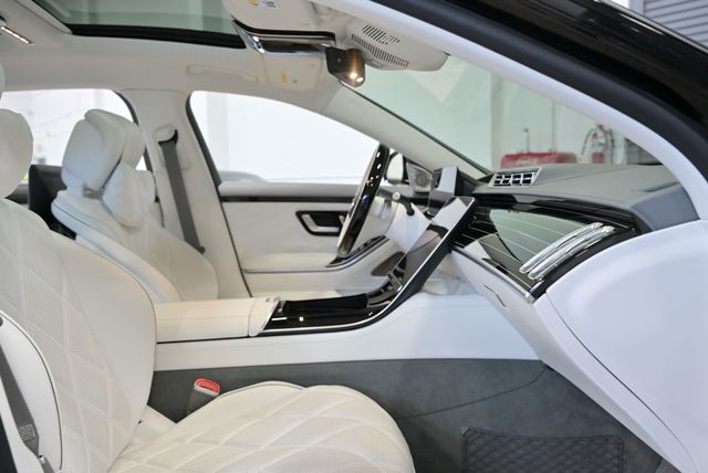 2024 Mercedes-Benz S-Class Maybach S 680 4MATIC Sedan - 22999100 - 49