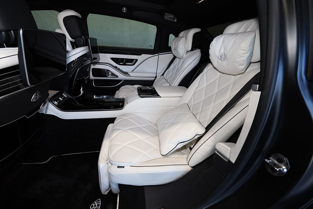 2024 Mercedes-Benz S-Class Maybach S 680 4MATIC Sedan - 23016606 - 18