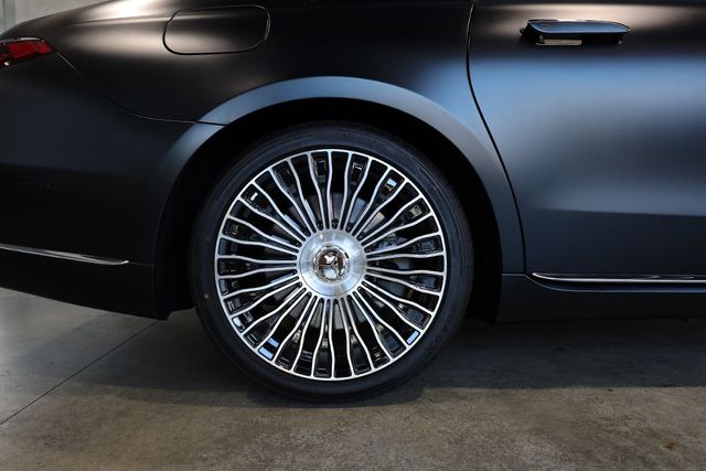 2024 Mercedes-Benz S-Class Maybach S 680 4MATIC Sedan - 23016606 - 54