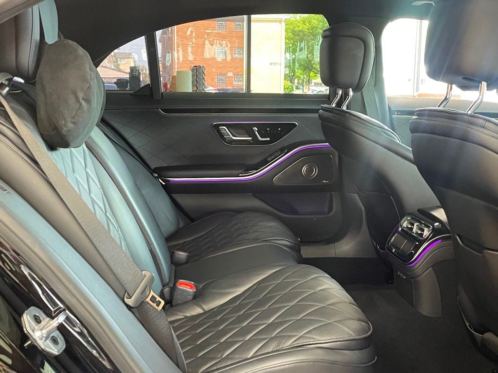 2024 Mercedes-Benz S-Class S 580 4MATIC Sedan - 23079266 - 19