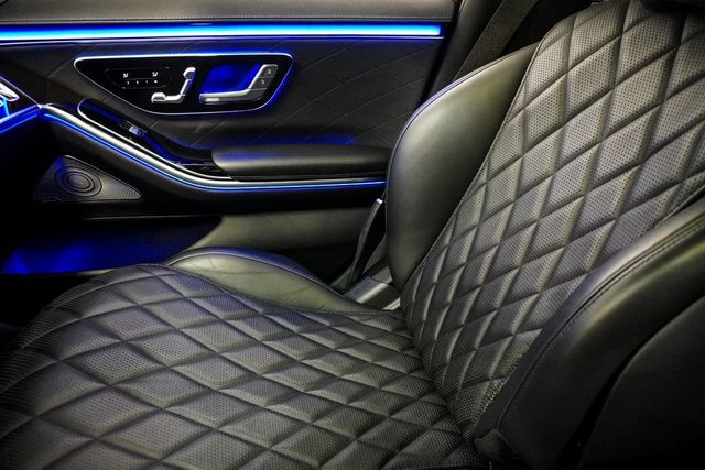 2024 Mercedes-Benz S-Class S 580 4MATIC Sedan - 22935690 - 32