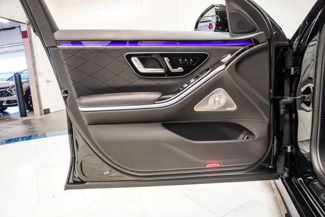 2024 Mercedes-Benz S-Class S 580 4MATIC Sedan - 22991910 - 19