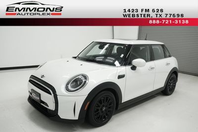 2024 MINI Cooper Hardtop 4 Door - WMW33DK09R2U94205