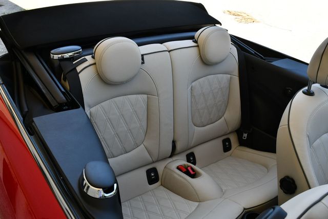 2024 MINI Cooper S Convertible Cooper S FWD W/Iconic Trim Package & Navigation - 23065121 - 16