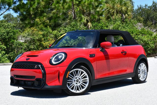 2024 MINI Cooper S Convertible Cooper S FWD W/Iconic Trim Package & Navigation - 23065121 - 1