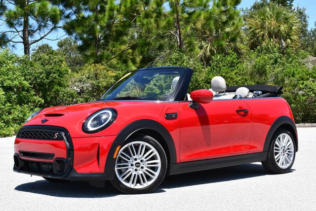 2024 MINI Cooper S Convertible Cooper S FWD W/Iconic Trim Package & Navigation - 23065121 - 19