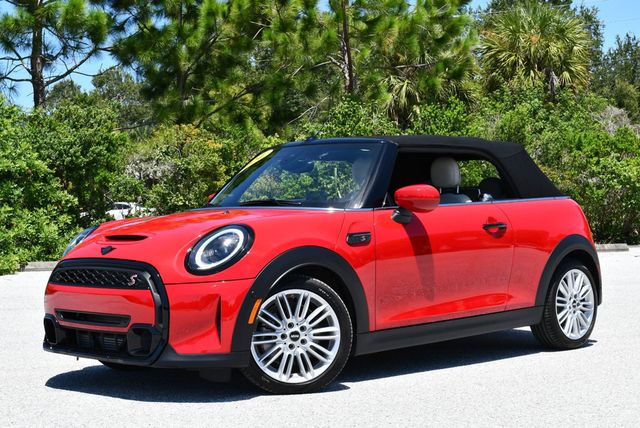 2024 MINI Cooper S Convertible Cooper S FWD W/Iconic Trim Package & Navigation - 23065121 - 24