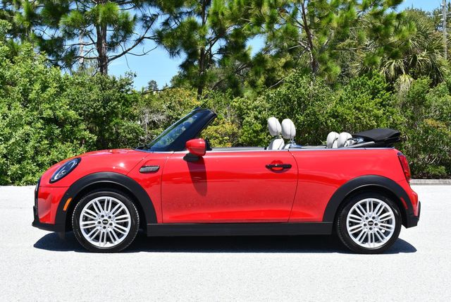 2024 MINI Cooper S Convertible Cooper S FWD W/Iconic Trim Package & Navigation - 23065121 - 2
