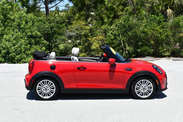 2024 MINI Cooper S Convertible Cooper S FWD W/Iconic Trim Package & Navigation - 23065121 - 40