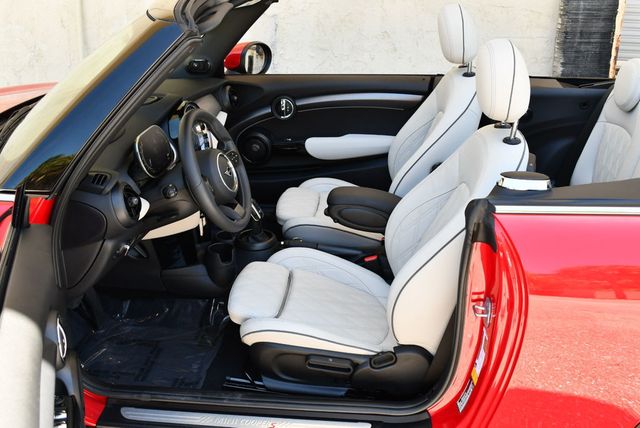 2024 MINI Cooper S Convertible Cooper S FWD W/Iconic Trim Package & Navigation - 23065121 - 59