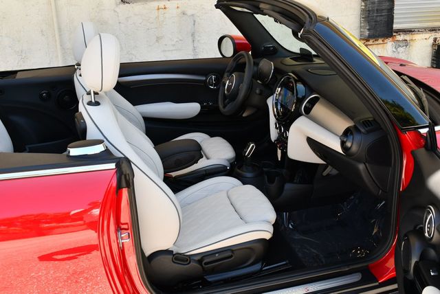 2024 MINI Cooper S Convertible Cooper S FWD W/Iconic Trim Package & Navigation - 23065121 - 65