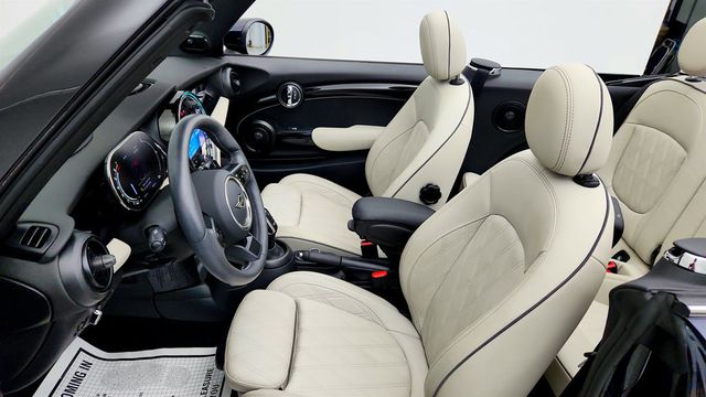 2024 MINI Cooper S Convertible Cooper S FWD w/ Iconic Trim Pkg & Chesterfield Leather - 23072048 - 19
