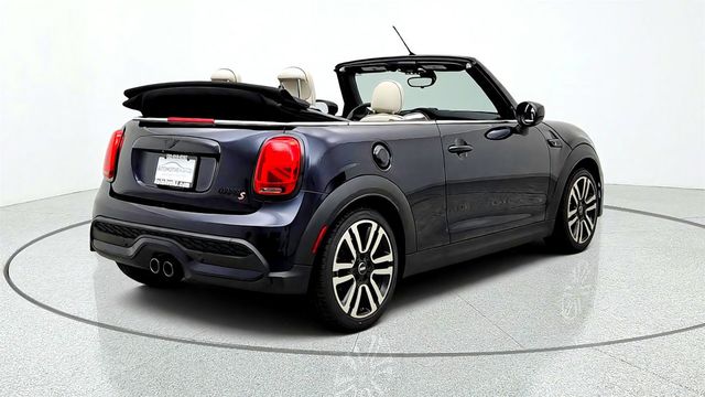 2024 MINI Cooper S Convertible Cooper S FWD w/ Iconic Trim Pkg & Chesterfield Leather - 23072048 - 4