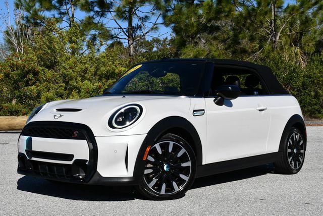 2024 MINI Cooper S Convertible Cooper S FWD W/Iconic Trim & Seaside Edition Package - 22990628 - 28