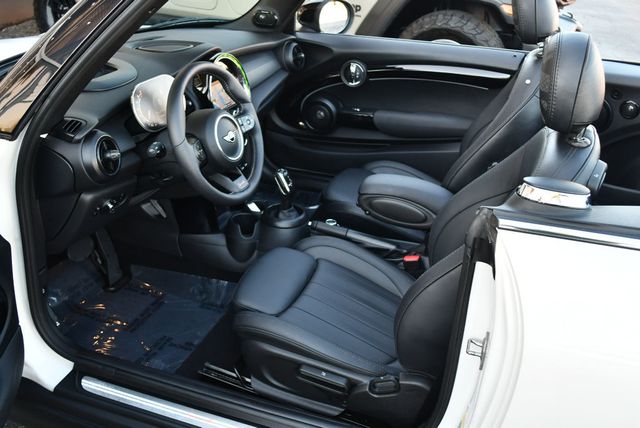 2024 MINI Cooper S Convertible Cooper S FWD W/Iconic Trim & Seaside Edition Package - 22990628 - 61