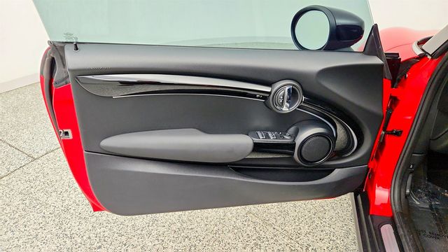 2024 MINI Cooper S Convertible Cooper S FWD w/ Signature Trim Package - 23075469 - 10