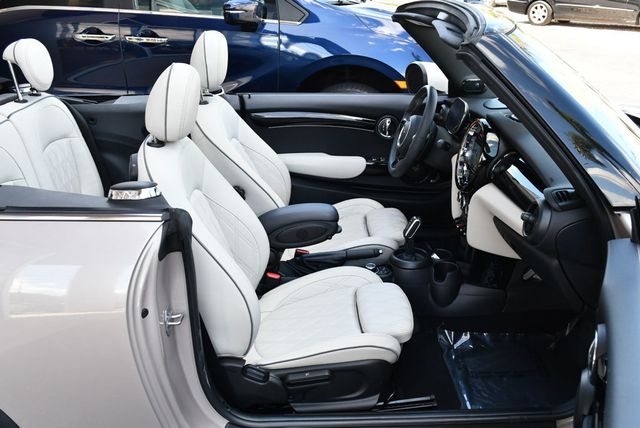 2024 MINI Cooper S Convertible W/Iconic Trim and Touchscreen Navigation - 23009711 - 17