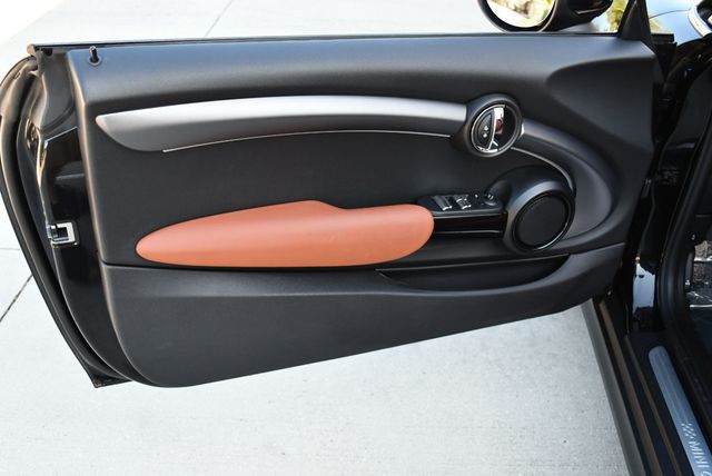 2024 MINI Cooper S Convertible W/Signature Trim 2.0 and Navigation - 23022967 - 9