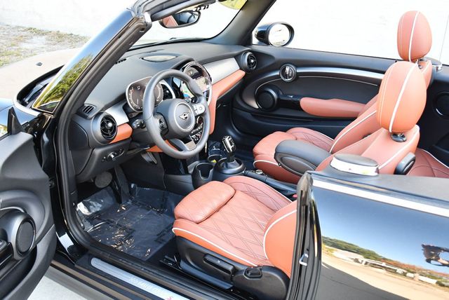 2024 MINI Cooper S Convertible W/Signature Trim 2.0 and Navigation - 23022967 - 52