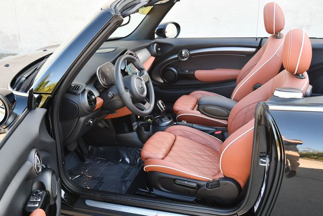 2024 MINI Cooper S Convertible W/Signature Trim 2.0 and Navigation - 23022967 - 53
