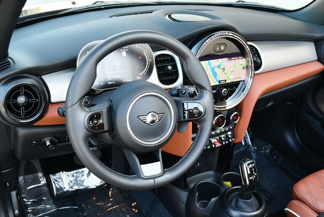 2024 MINI Cooper S Convertible W/Signature Trim 2.0 and Navigation - 23022967 - 62