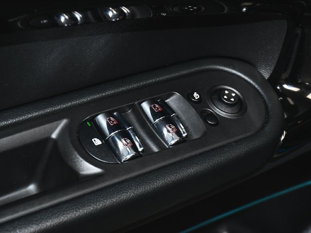 2024 MINI Cooper S Countryman Signature - 23080431 - 9