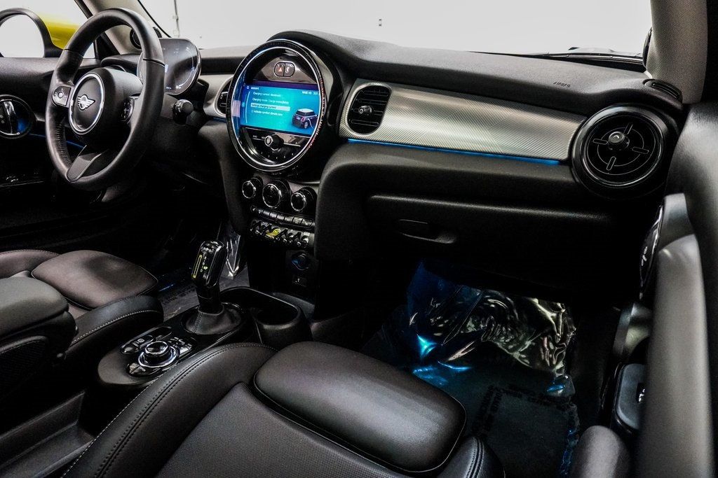 2024 Mini Cooper SE Hardtop 2 Door photo 19