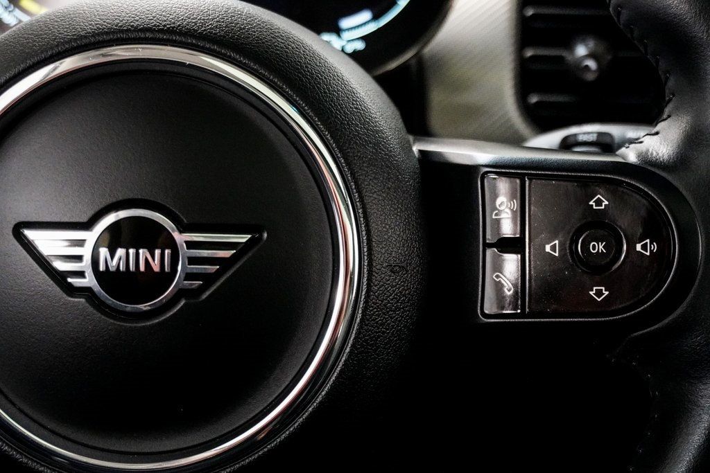 2024 Mini Cooper SE Hardtop 2 Door photo 22
