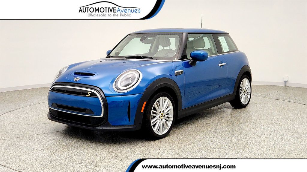 2024 MINI Cooper SE Hardtop 2 Door Cooper SE FWD - 23032591 | Video 1