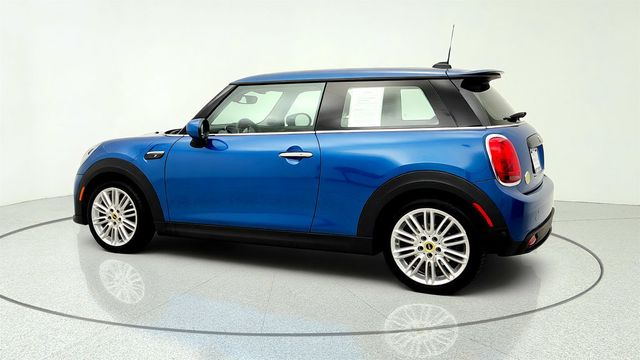 2024 MINI Cooper SE Hardtop 2 Door Signature w/ Panoramic Moonroof & MINI Navigation - 23032591 - 6