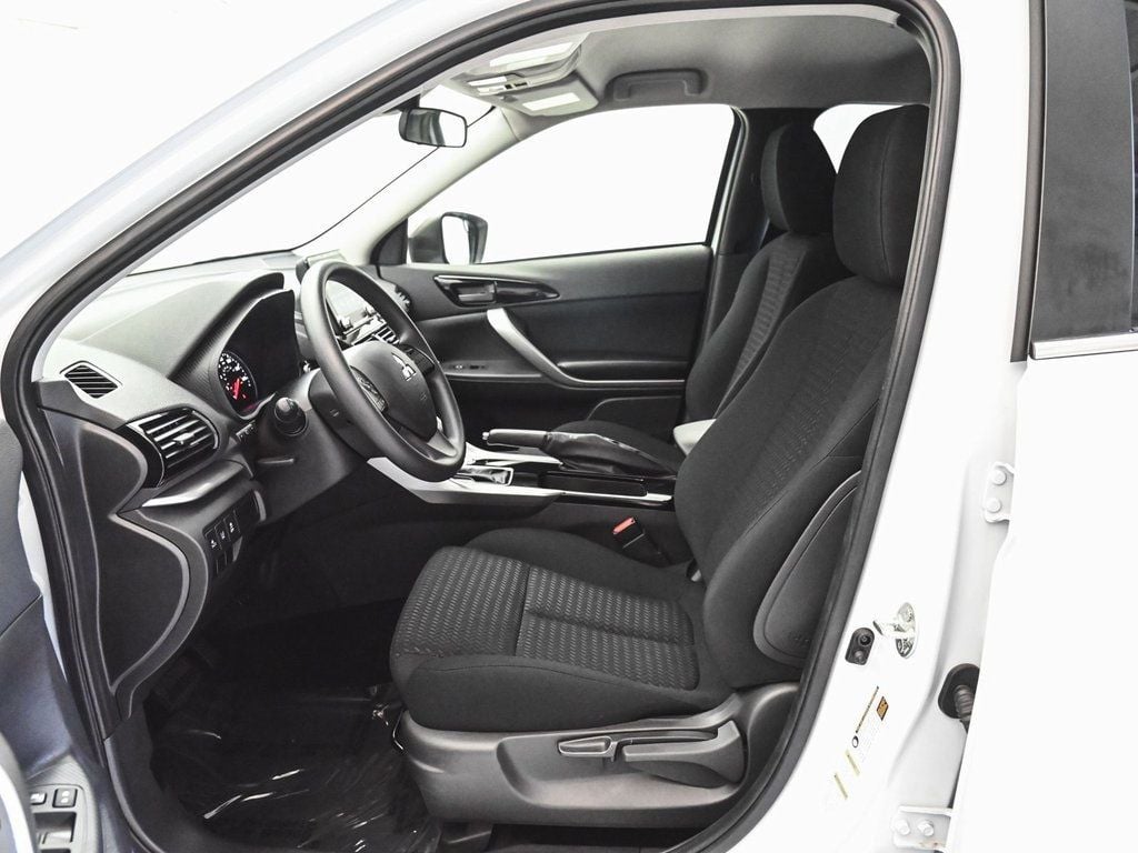 2024 Mitsubishi Eclipse Cross Ralliart photo 26