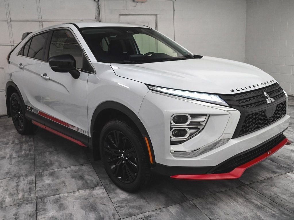2024 Mitsubishi Eclipse Cross Ralliart photo 3