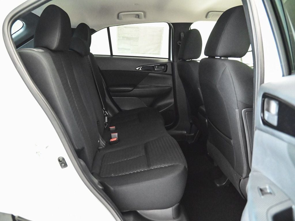 2024 Mitsubishi Eclipse Cross Ralliart photo 28