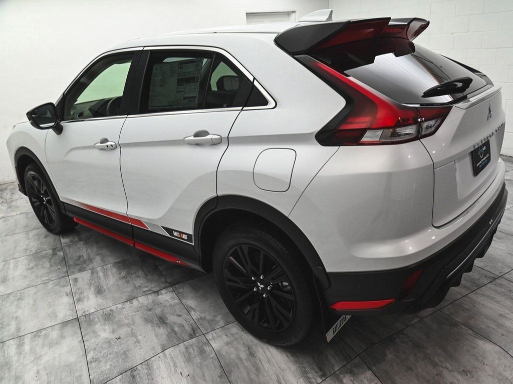 2024 Mitsubishi Eclipse Cross Ralliart photo 4