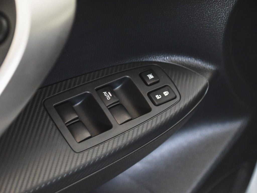 2024 Mitsubishi Eclipse Cross Ralliart photo 9