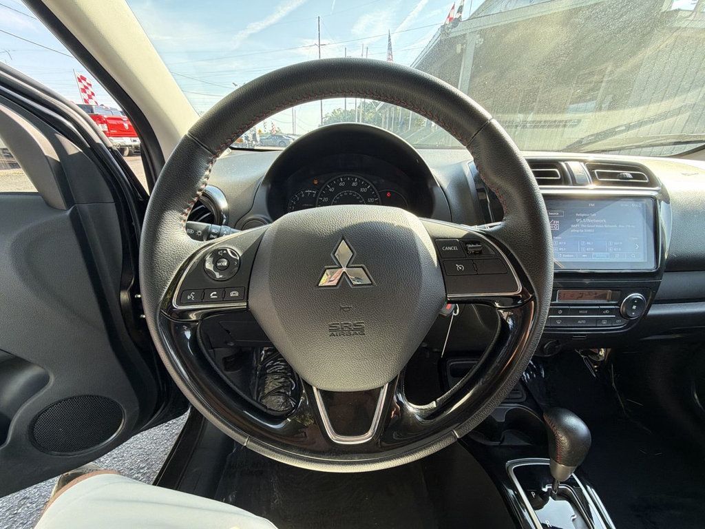 Mitsubishi Mirage SE CVT photo 15