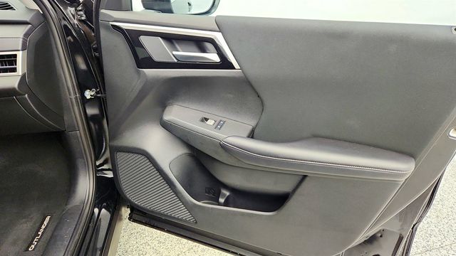 2024 Mitsubishi Outlander ES S-AWC - 22967915 - 21