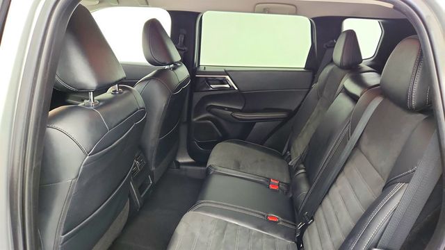 2024 Mitsubishi Outlander SE - 22971702 - 20