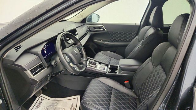 2024 Mitsubishi Outlander SEL S-AWC with Touring Package - 22999105 - 20